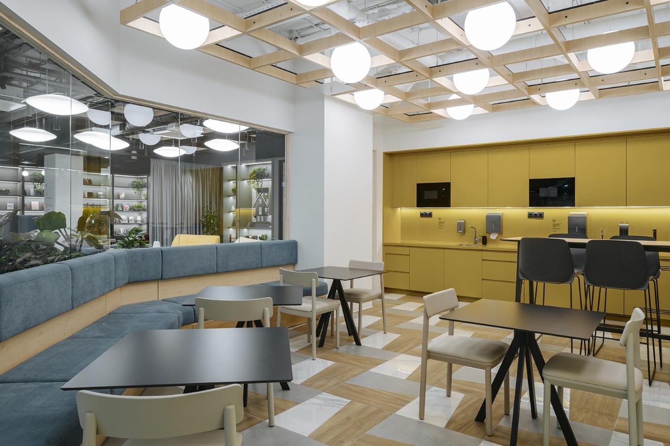 Raiffeisen Bank Смоленская