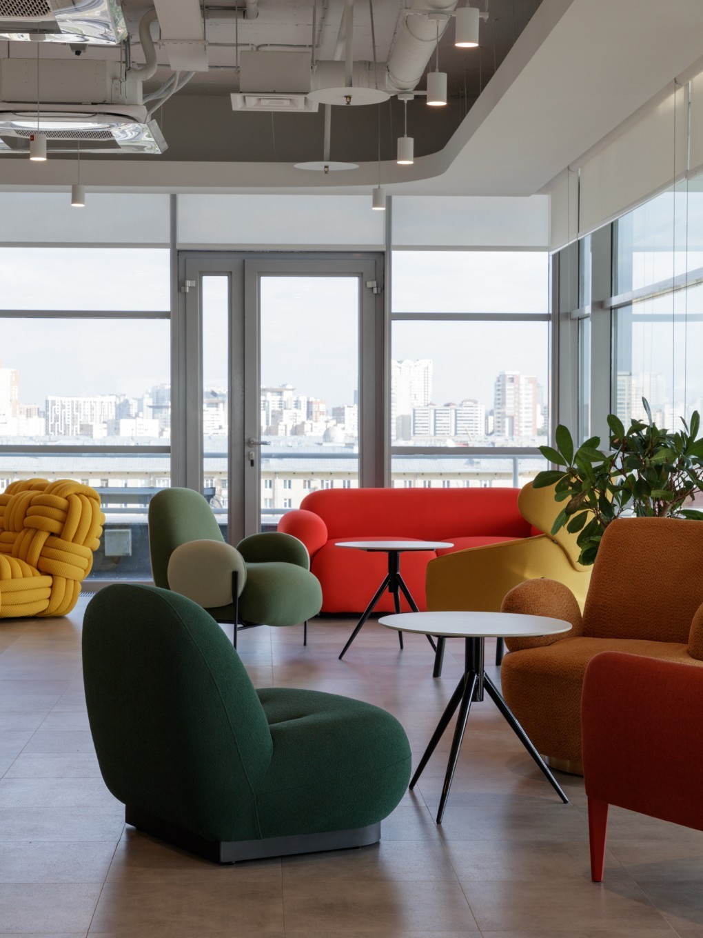 Проект офиса для международного бренда Plonq в Москве. Фото 8